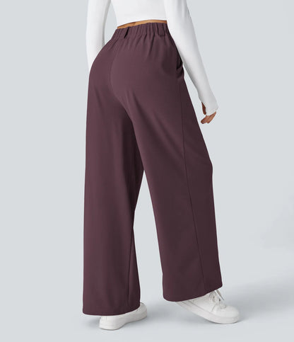 Hose aus Stretchmaterial mit hohem Bund, Waffelmuster, Seitentaschen und weitem Bein