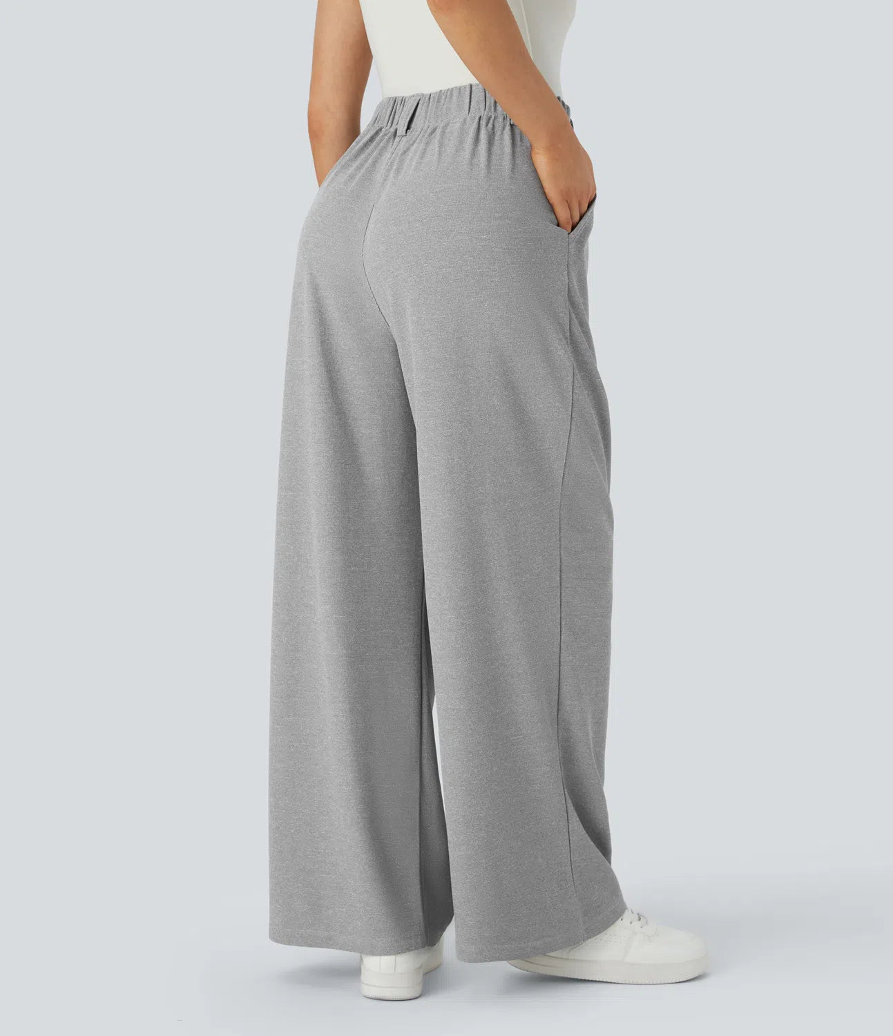 Hose aus Stretchmaterial mit hohem Bund, Waffelmuster, Seitentaschen und weitem Bein