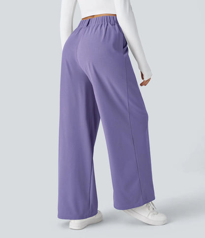 Hose aus Stretchmaterial mit hohem Bund, Waffelmuster, Seitentaschen und weitem Bein